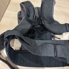 babybjorn 抱っこ紐の画像