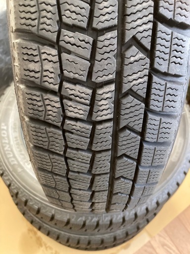 引渡し決定ｽﾀｯﾄﾞﾚｽﾀｲﾔ155/65R14