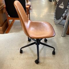 サ2511-467 ヴィンテージ風 デスクチェア PUレザー キャメル 中古美品の画像