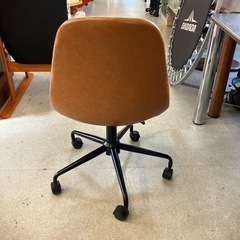 サ2511-467 ヴィンテージ風 デスクチェア PUレザー キャメル 中古美品の画像