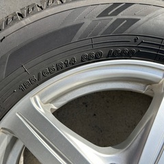 14インチ スタッドレスの画像