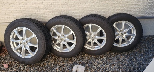 （引渡し決定しました）185/65 R15　ブリジストン　スタッドレス 2021年製　溝あり　アルミ付