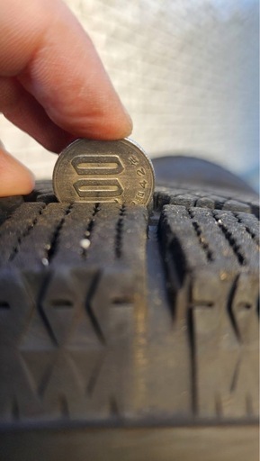 （引渡し決定しました）185/65 R15　ブリジストン　スタッドレス 2021年製　溝あり　アルミ付 引渡し決定しました）185/65 R15 ブリジストン スタッドレス 2021年製