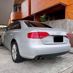 【車検2年付き★即乗りOK】アウディA4セダン／レザー内装・114,262kmの画像