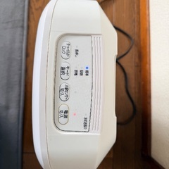 アイリスオーヤマ　セラミックヒーター　小型の画像