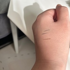 アイブロウペンシル 花西子 螺黛生花の画像