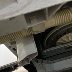 ☆現状品☆TOSHIBA 8キロ　乾燥機能付き　全自動洗濯機　2014年製　簡易掃除のみ　汚れありの画像