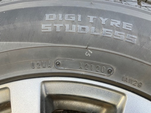 デリカD:5/スタッドレスタイヤ・ホイール4本セット　225/70R16