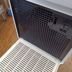 ★リユースのサカイ水戸店★ DAIKIN 空気清浄機  １８年製 動作確認／クリーニング済み MT6451の画像