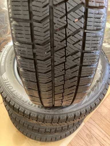 ｽﾀｯﾄﾞﾚｽﾀｲﾔ(ﾎｲｰﾙなし)155/65R14