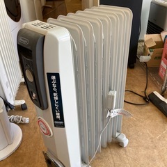 デロンギ　オイルヒーター　H770812EFSN リサイクルショップ宮崎屋　佐土原店　25.11.28の画像