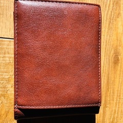 折りたたみ財布の画像