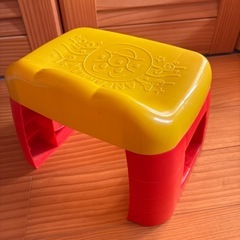 アンパマン　おもちゃに付属してたイスの画像