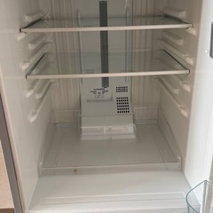 Panasonic
パーソナル冷蔵庫 NR-B144Wの画像