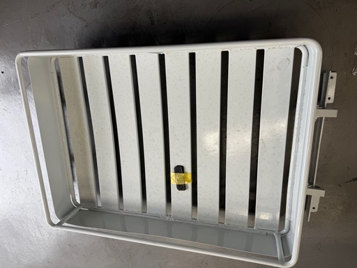 キャンター、るルーフキャリア