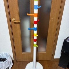 無料！IKEA キッズ ハンガーラック スタンド　の画像