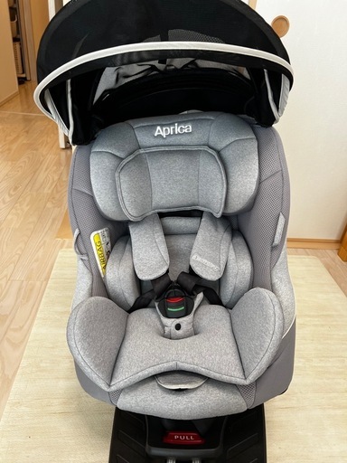 チャイルドシート　クルリラ　アップリカ　回転式　ISOFIX ベルト Aprika