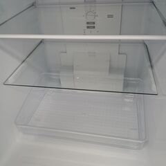 リユースのサカイ栃木店★ジモティ割あり★ SHARP 冷蔵庫 SJ-D15G-W 152L 21年製 動作確認／クリーニング済み TC11754の画像