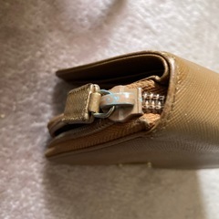 プラダ　二つ折り財布　本日お取引きできる方　お値下げの画像