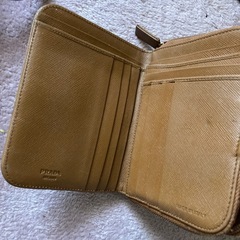 プラダ　二つ折り財布　本日お取引きできる方　お値下げの画像
