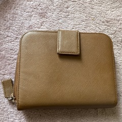 プラダ　二つ折り財布　本日お取引きできる方　お値下げの画像