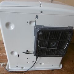 ダイニチ(DAINICHI) 石油ファンヒーター　ブルーヒーター FW-374LX  2008年製　　中古美品　[木造10畳まで /コンクリート13畳まで]の画像