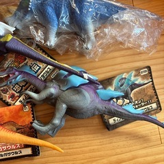 新品　恐竜キング　フィギュア11体の画像