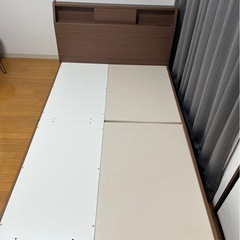 ニトリ　セミダブルベッドの画像