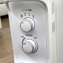 札幌 東区 アイリスオーヤマ オイルヒーター POH-121OKS 2022年製 ホワイト ストーブ 暖房器具 475x650x250mm 床置き 8畳 コード収納 キャスター付 温度調節可能の画像