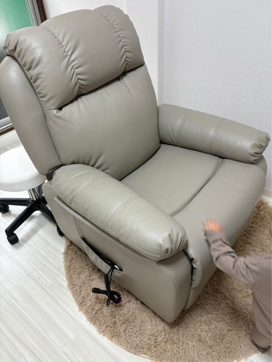 電動フルフラットリクライニングチェア