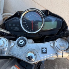スズキ SUZUKI GSR250 の画像