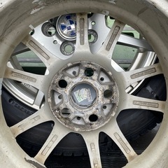 ⑦ブリヂストンブリザックVRX2
アルミ付きスタッドレスタイヤ　プリウス　PCD100 2024年の画像