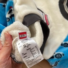 トミカパジャマ上下90の画像