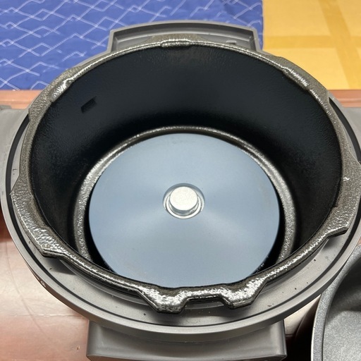 IRIS OHYAMA アイリスオーヤマ 電気圧力鍋 KPC-MA4-B 2021年製 キッチン家電 のご紹介です！