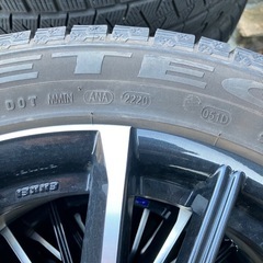 スタッドレスタイヤホイール4本セット　235/50R18の画像