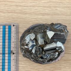 ★パイライト？★パワーストーン★約370g≒11,000円相当？★の画像