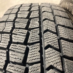 ダンロップ 175/65R15 4本 9分山 アクアスイフトシエンタフィットなどの画像