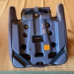 コンビ チャイルドシートブースターの画像