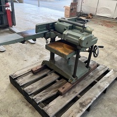 日立 自動かんな盤 F1000の画像