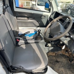検R8年7月SUZUKIキャリー4WD5MTの画像