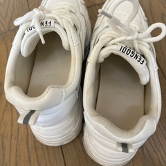 レディーススニーカーの画像