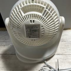 アイリスオーヤマ サーキュレーター8畳 首振り ホワイトの画像