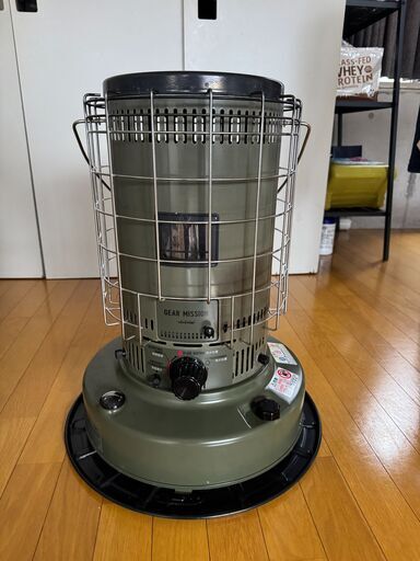 TOYOTOMI KS-GE67 ギアミッション 石油ストーブ かっこいい給油ポンプとタンク付き！