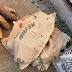 キャンプ用　薪　端材　約5kgの画像