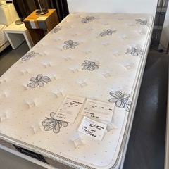 セミダブルベッドセットの画像