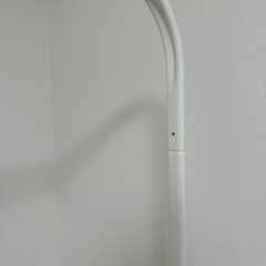 IKEA ハンガーラックの画像