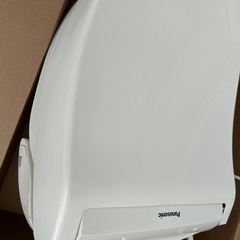 温水洗浄便座　2019年Panasonic製の画像