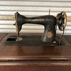 足踏みミシン　シンガー　SINGER 昭和レトロ　アンティークの画像