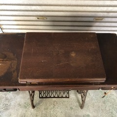 足踏みミシン　シンガー　SINGER 昭和レトロ　アンティークの画像