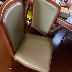 ダイニングテーブル　6人用　ダイニングチェア6脚の画像